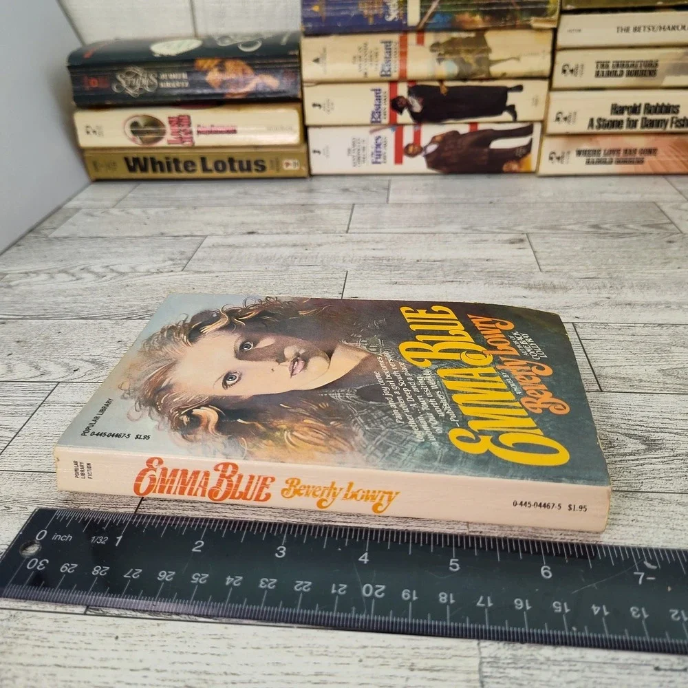 EMMA BLUE Beverly Lowry 1978 Popular‎ Library 1st Edition Paperback